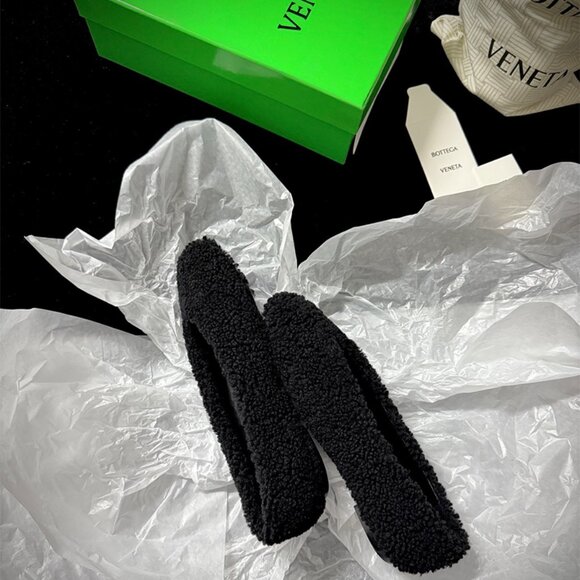 Bottega Veneta Black Rosa Ballerina Flats - Picture 10 of 10